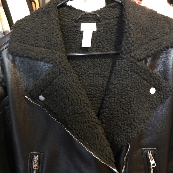 🦋 West of Melrose Faux Leather Jacket - Picture 5 of 7